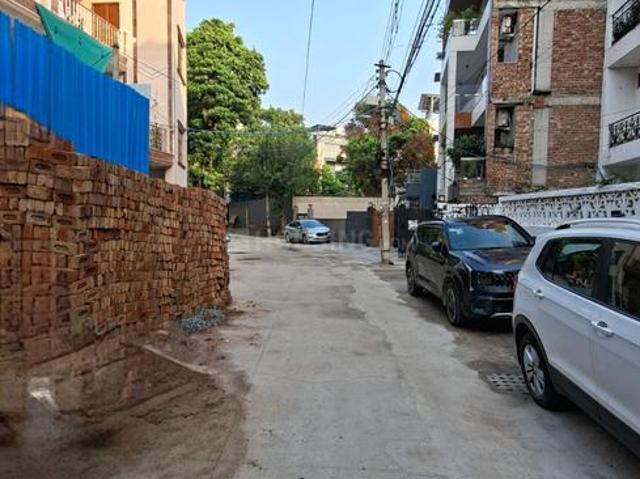 Flat for sale in Naraina Vihar, Delhi