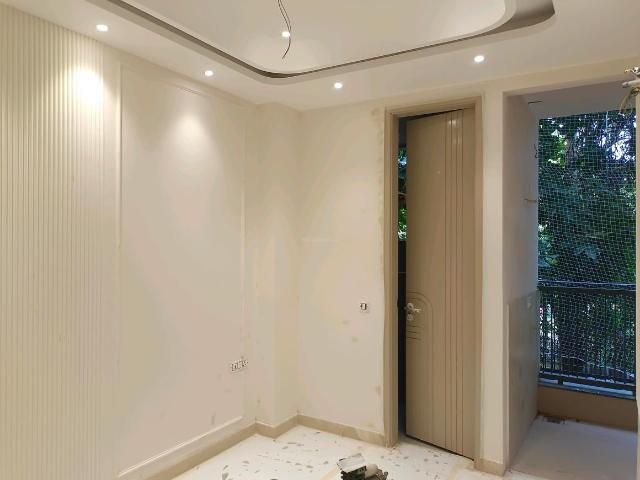 Flat for sale in Naraina Vihar, Delhi