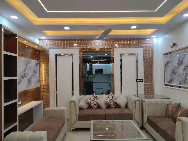 Flat for sale in West Delhi, Deri