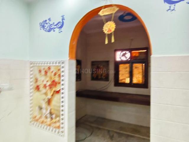 Flat for rent in East Delhi, Deri