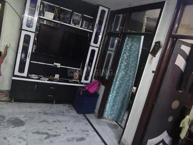 Flat for rent in East Delhi, Deri