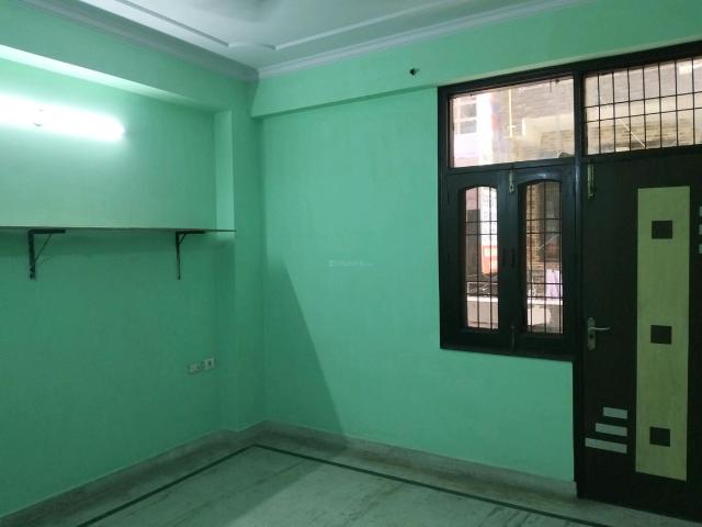 Flat for sale in East Delhi, Deri