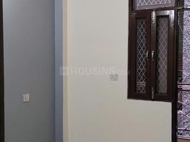 Flat for sale in East Delhi, Deri