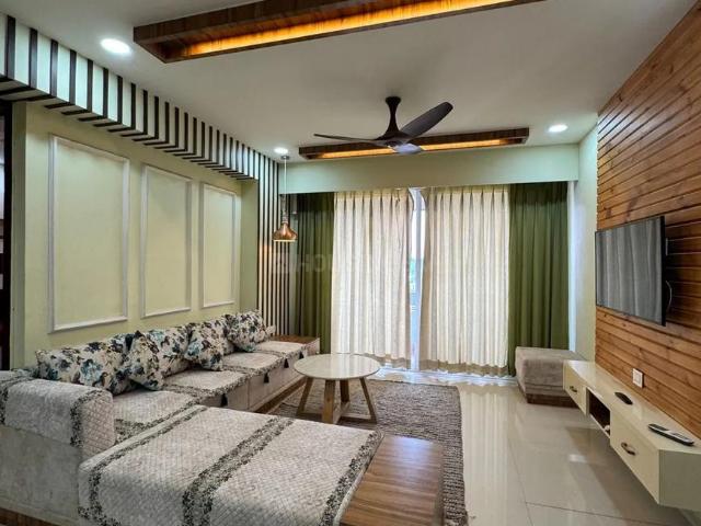 Flat for rent in Madya