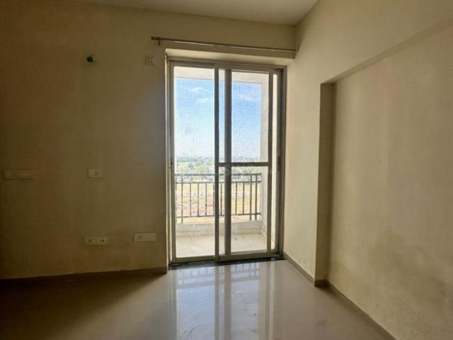 Flat for rent in Madya