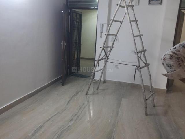 Flat for rent in South West Delhi, Deri