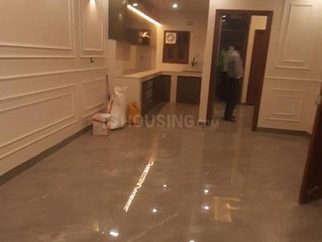 Flat for sale in South West Delhi, Deri