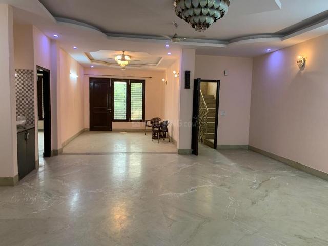 Flat for rent in Hariana