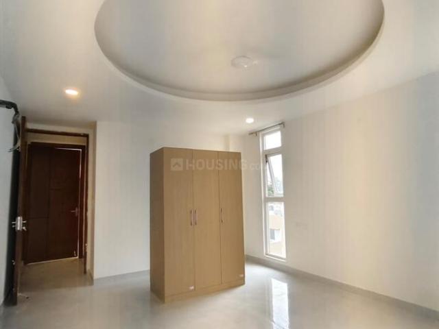 Flat for sale in Hariana