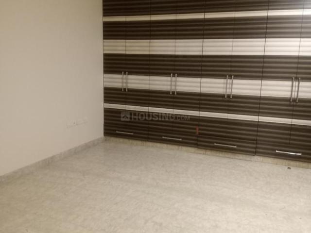 Flat for rent in West Delhi, Deri
