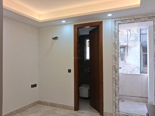 Flat for rent in West Delhi, Deri