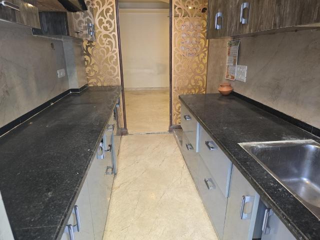 Flat for rent in Paschim Vihar, Delhi