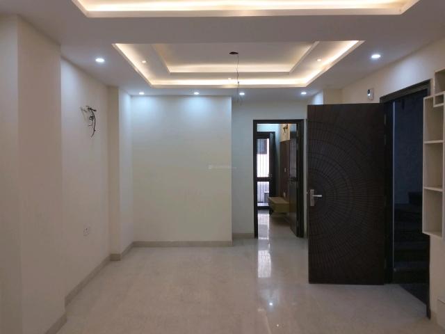 Flat for rent in Paschim Vihar, Delhi