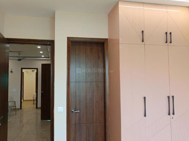 Flat for rent in West Delhi, Deri