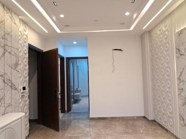 Flat for rent in Paschim Vihar, Delhi