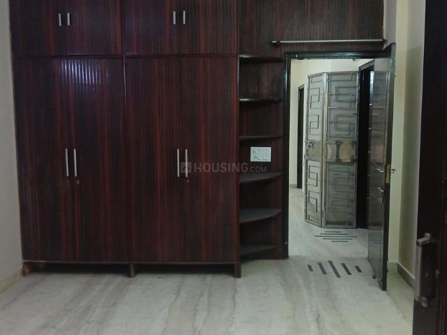Flat for rent in Paschim Vihar, Delhi