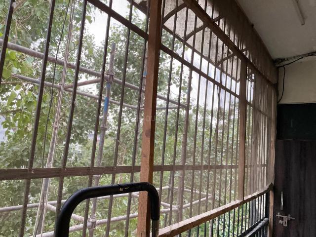 Flat for rent in West Delhi, Deri