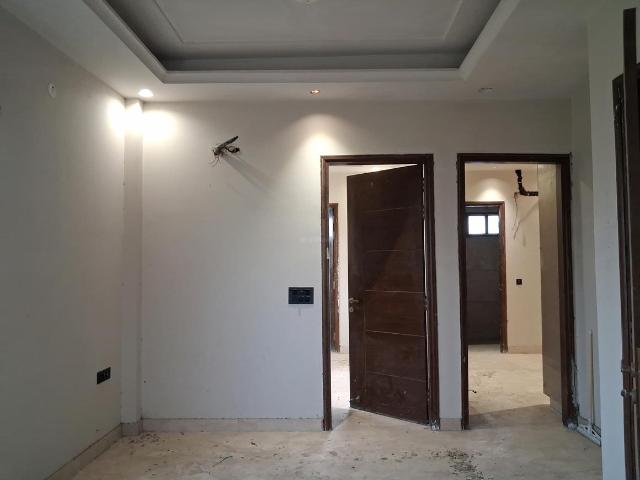 Flat for rent in West Delhi, Deri