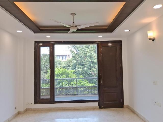 Flat for rent in West Delhi, Deri