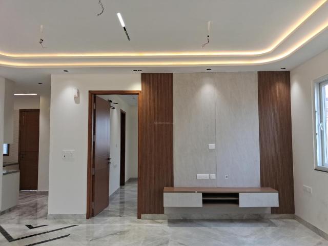 Flat for rent in Paschim Vihar, Delhi