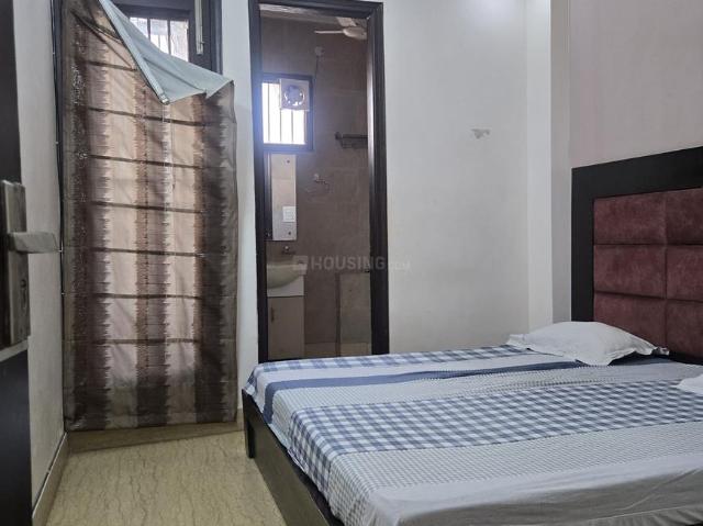 Flat for rent in Paschim Vihar, Delhi