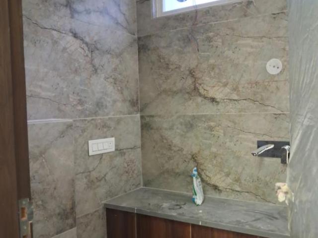 Flat for rent in Paschim Vihar, Delhi