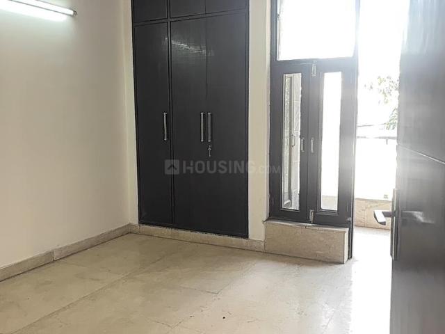 Flat for sale in West Delhi, Deri