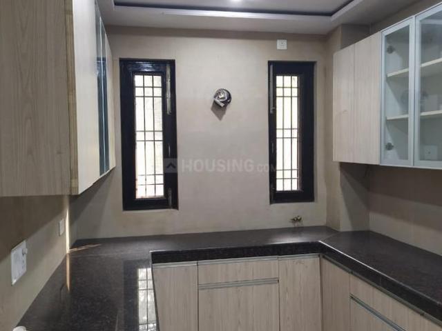 Flat for sale in West Delhi, Deri