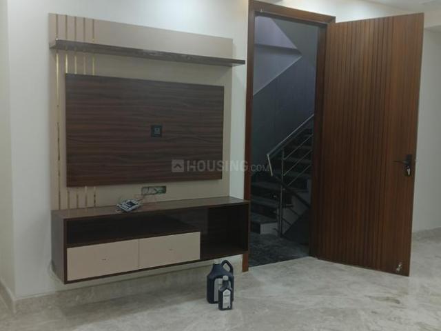 Flat for sale in West Delhi, Deri