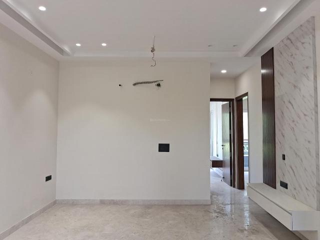 Flat for sale in West Delhi, Deri