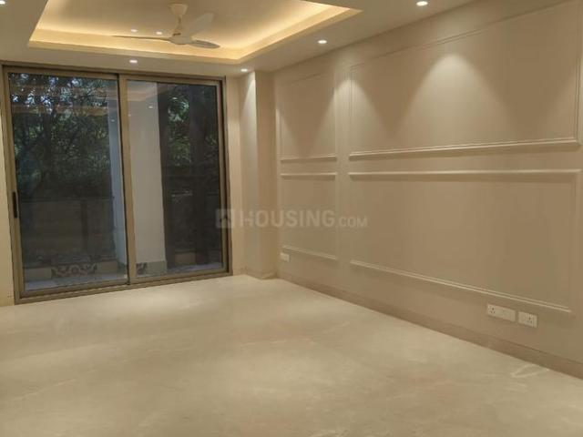 Flat for sale in West Delhi, Deri