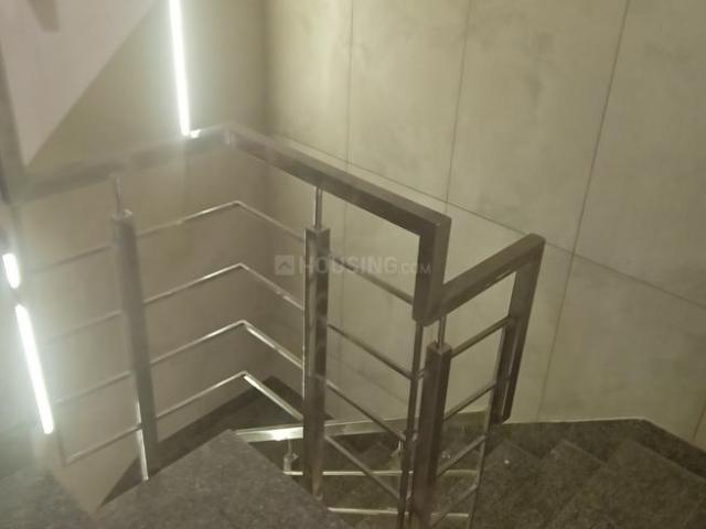 Flat for sale in West Delhi, Deri
