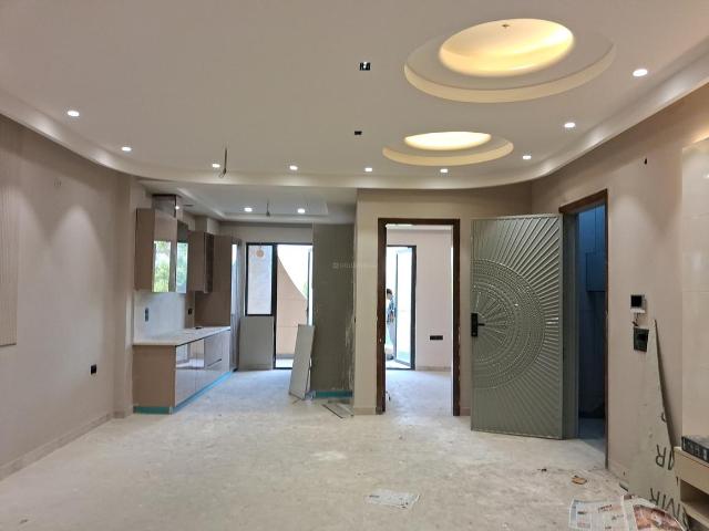 Flat for sale in Paschim Vihar, Delhi