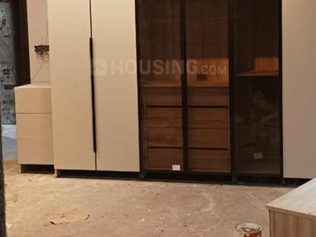 Flat for sale in West Delhi, Deri