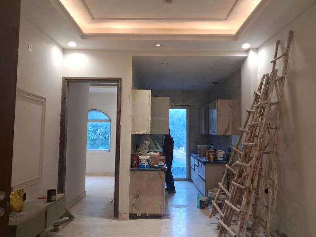 Flat for sale in West Delhi, Deri