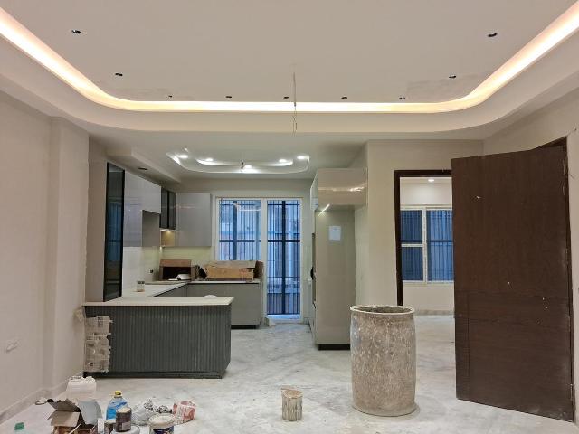 Flat for sale in West Delhi, Deri