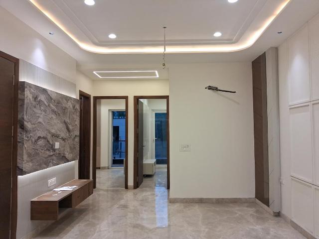 Flat for sale in West Delhi, Deri