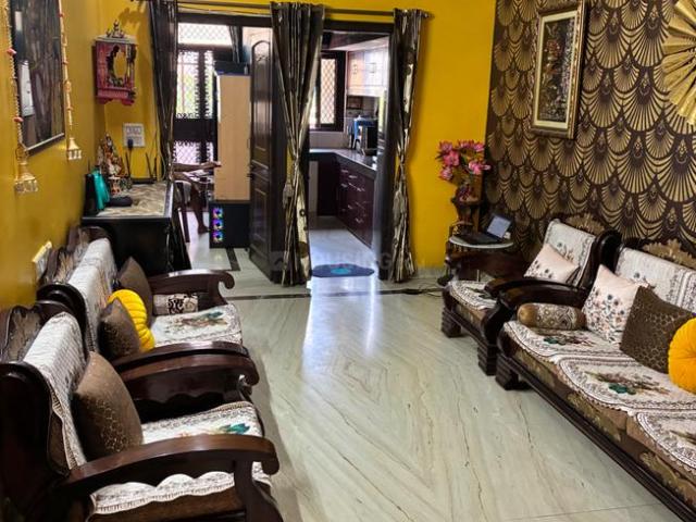 Flat for sale in West Delhi, Deri