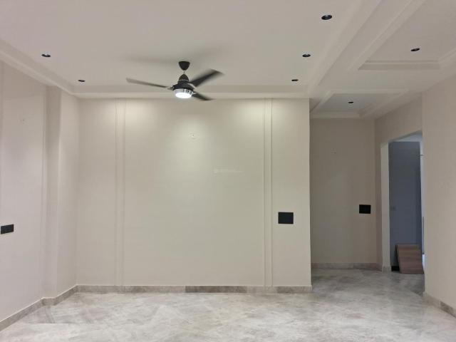 Flat for sale in West Delhi, Deri