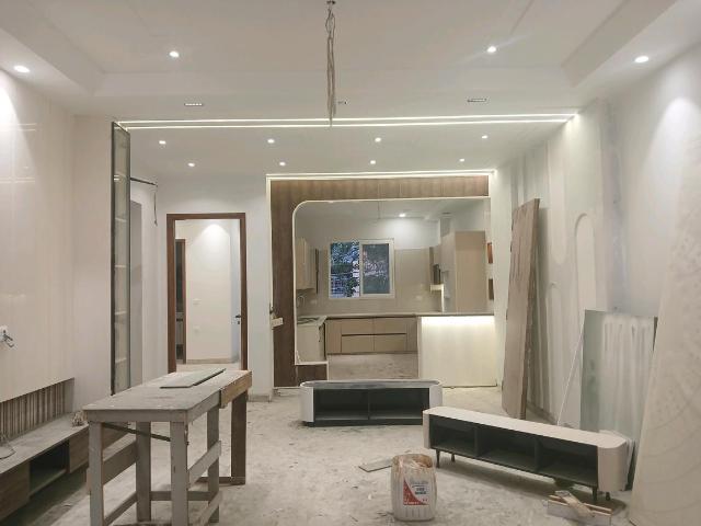 Flat for sale in West Delhi, Deri