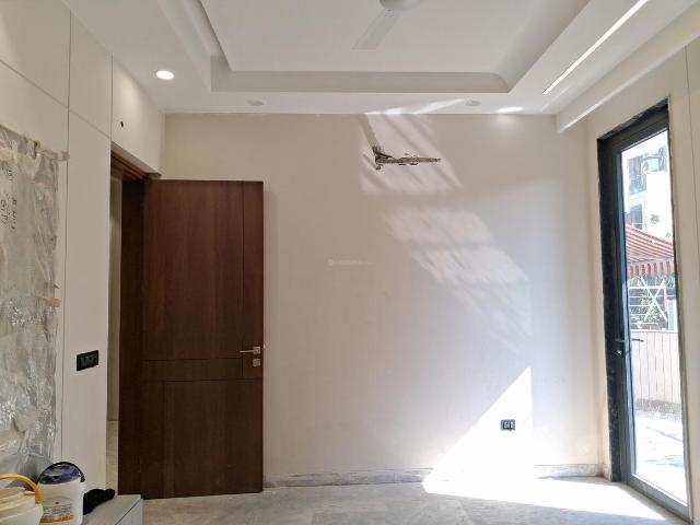 Flat for sale in West Delhi, Deri