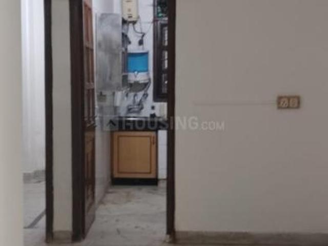 Flat for rent in Anand Parbat, Delhi