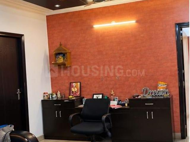 Flat for sale in East Patel Nagar, Delhi