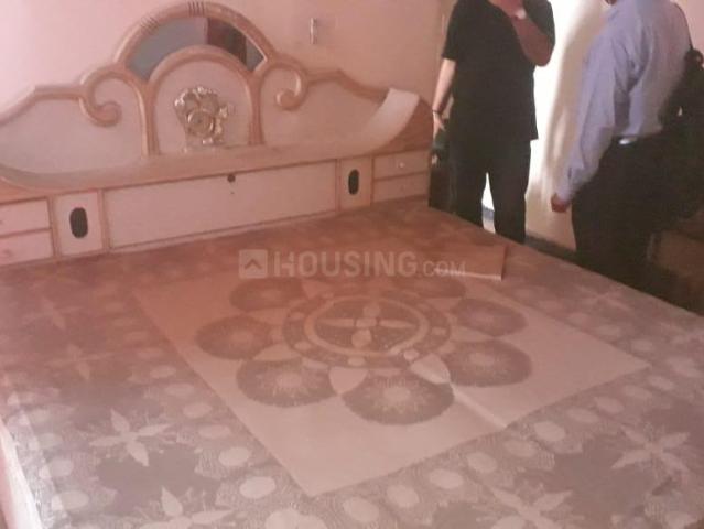 Flat for rent in East Delhi, Deri