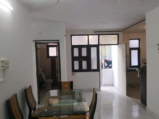 Flat for rent in East Delhi, Deri