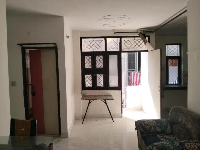 Flat for rent in Mayur Vihar, Delhi