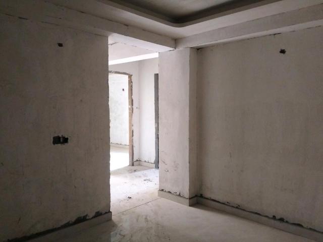 Flat for sale in Mayur Vihar, Delhi