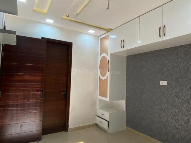 Flat for rent in North West Delhi, Deri