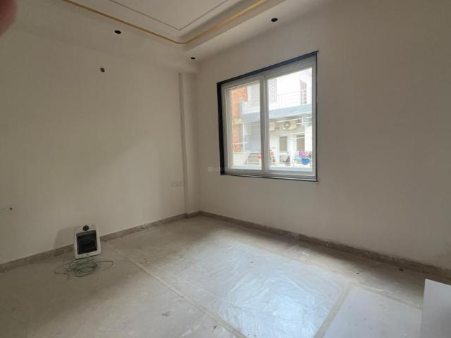 Flat for rent in North West Delhi, Deri