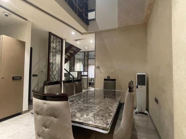 Flat for rent in North West Delhi, Deri